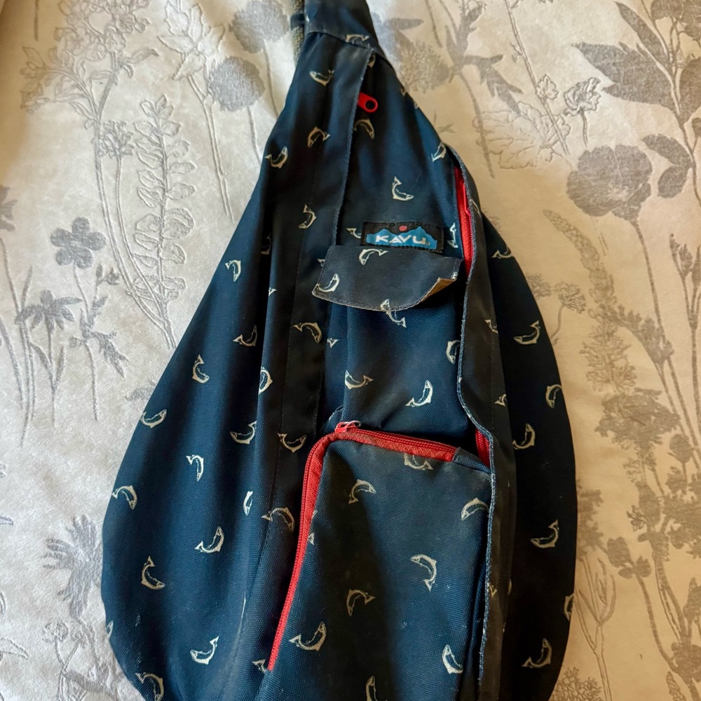 KAVU Rope Sling Back Bag with Discontinued Fly Fish Pattern